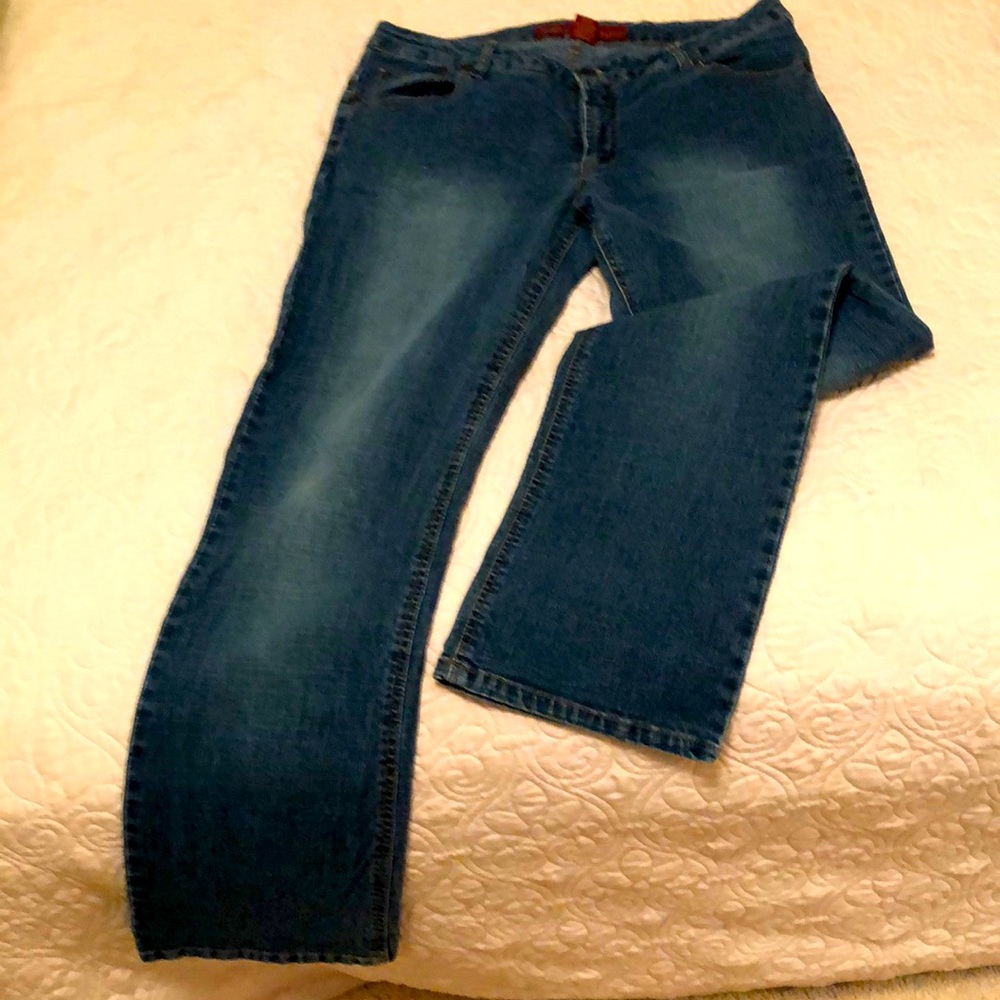 MOE Stretch jeans barely worn